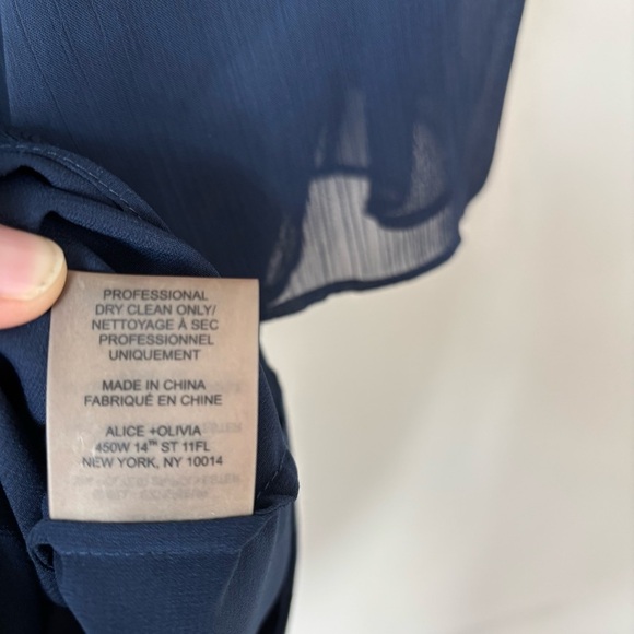 Alice + Olivia Odette Flutter Sleeve Dress Size S - Picture 4 of 10